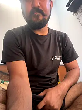 Snapshot of milf_banger121 chatting on 25, 10, 2025 milf banger121 online show from 25, 10, 2025