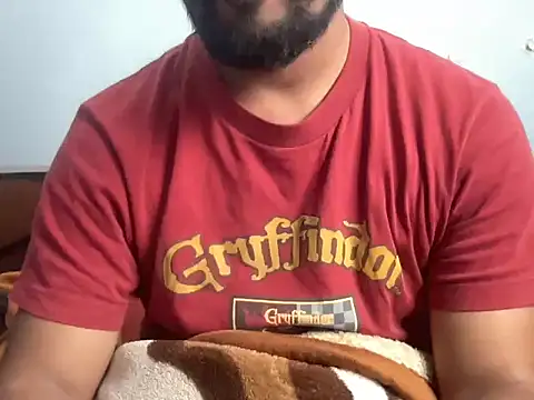 Snapshot of milf_banger121 chatting on 8, 11, 2025 milf banger121 online show from 8, 11, 2025