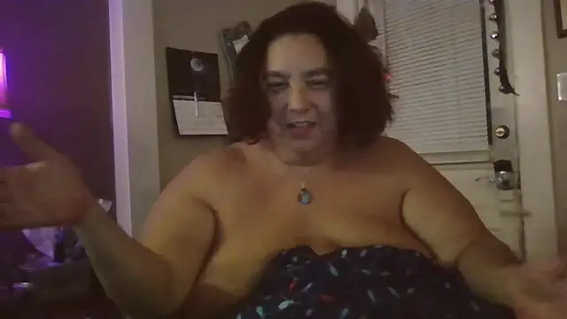 Snapshot of lil-gemini-hippy chatting on 4, 12, 2025 lil-gemini-hippy online show from 4, 12, 2025