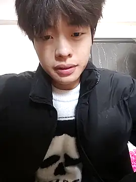 Snapshot of junjun1189 chatting on 15, 12, 2025 junjun1189 online show from 15, 12, 2025