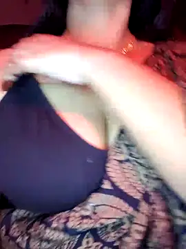 Snapshot of annanya01 chatting on 5, 12, 2025 annanya01 online show from 5, 12, 2025