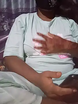 ANNA HOT111 online show from 17, 6, 2026