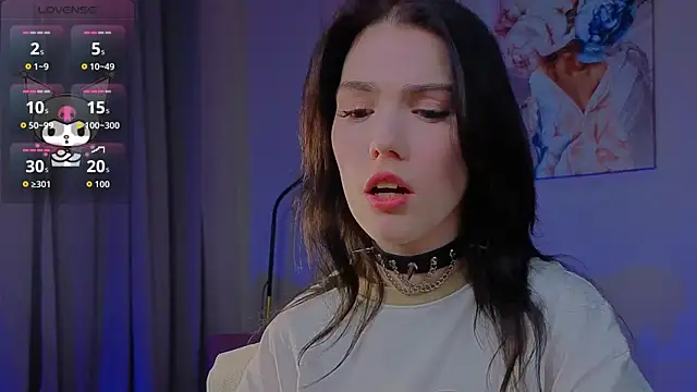 Sophie SkyAngel online show from 18, 11, 2025