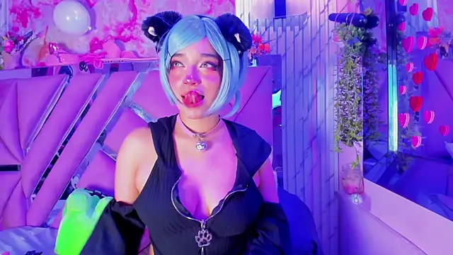 Akane Hikari  online show from 4, 3, 2026