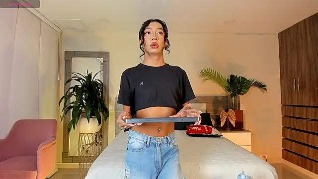 Snapshot of Alaiaguerra chatting on 3, 3, 2026 Alaiaguerra online show from 3, 3, 2026