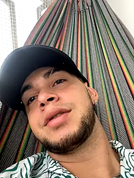 Snapshot of enzo_vittale03_ chatting on 11, 9, 2025 enzo vittale03 online show from 11, 9, 2025