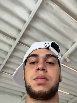 Snapshot of enzo_vittale03_ chatting on 21, 9, 2025 enzo vittale03 online show from 21, 9, 2025