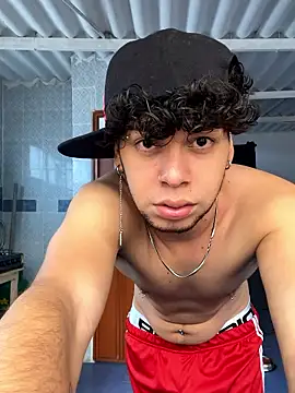 Snapshot of enzo_vittale03_ chatting on 11, 1, 2026 enzo vittale03 online show from 11, 1, 2026