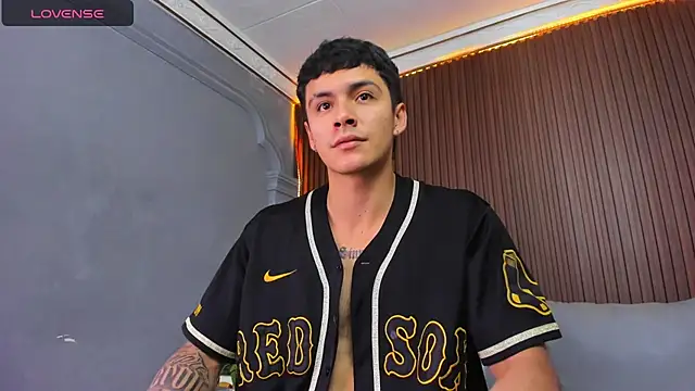 Leo santoro online show from 15, 12, 2025