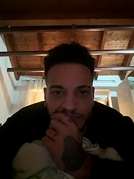 Snapshot of chrismanx23 chatting on 26, 10, 2025 chrismanx23 online show from 26, 10, 2025