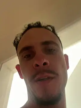 Kjyyyjjjj online show from 2, 4, 2026