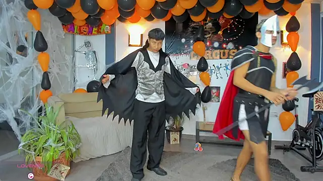 Bisexlifehot   online show from 31, 10, 2025