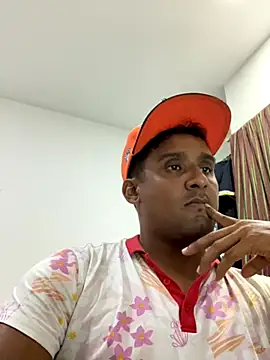 Snapshot of Barbaslopez chatting on 8, 10, 2025 Barbaslopez online show from 8, 10, 2025