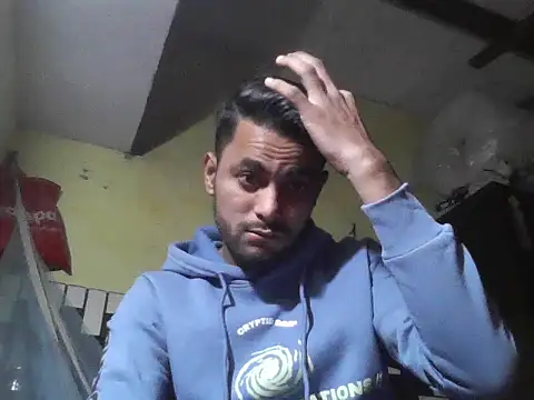 ursdreamperson online show from 28, 11, 2025