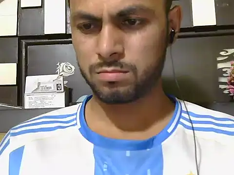 ursdreamperson online show from 21, 4, 2026