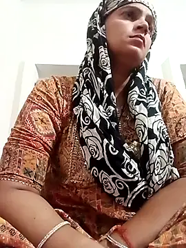 Snapshot of Chhaya_hot chatting on 5, 11, 2025 Chhaya hot online show from 5, 11, 2025