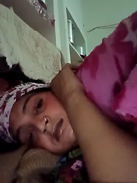 Snapshot of Chhaya_hot chatting on 17, 11, 2025 Chhaya hot online show from 17, 11, 2025