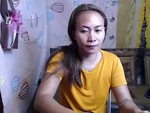 joanpetite online show from 27, 5, 2026