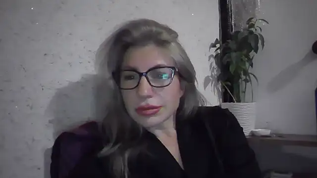 fox red lady7 online show from 12, 11, 2025