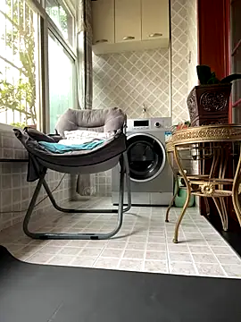 Snapshot of sonwmelt1 chatting on 18, 9, 2025 sonwmelt1 online show from 18, 9, 2025