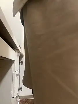 Snapshot of sonwmelt1 chatting on 22, 9, 2025 sonwmelt1 online show from 22, 9, 2025