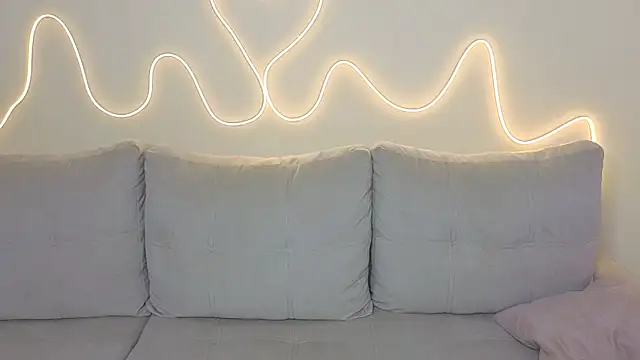 Snapshot of KathrynBrooks chatting on 24, 11, 2025 KathrynBrooks online show from 24, 11, 2025