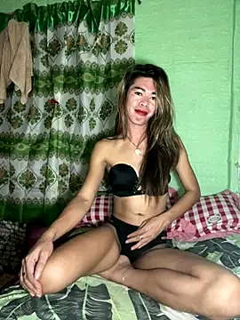 Snapshot of alonashy chatting on 18, 11, 2025 alonashy online show from 18, 11, 2025