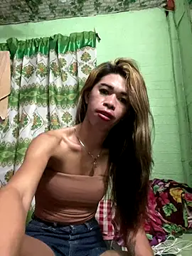 Snapshot of alonashy chatting on 27, 11, 2025 alonashy online show from 27, 11, 2025