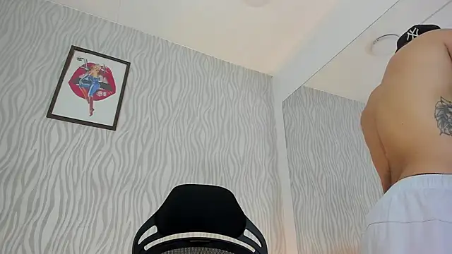 Snapshot of dylan_jacobx chatting on 28, 9, 2025 dylan jacobx online show from 28, 9, 2025