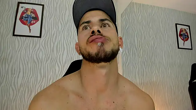 Snapshot of dylan_jacobx chatting on 14, 10, 2025 dylan jacobx online show from 14, 10, 2025