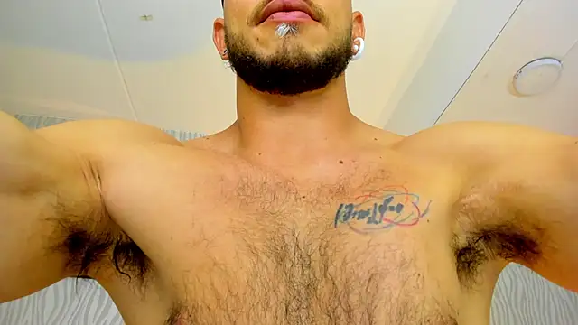 Snapshot of dylan_jacobx chatting on 29, 10, 2025 dylan jacobx online show from 29, 10, 2025