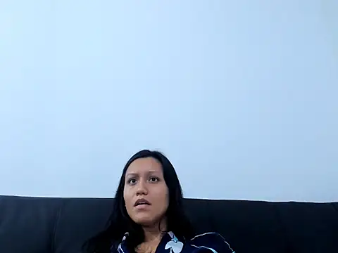 Snapshot of OxanaDuchannes chatting on 9, 10, 2025 OxanaDuchannes online show from 9, 10, 2025