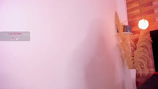 Emily brown04 online show from 15, 9, 2025