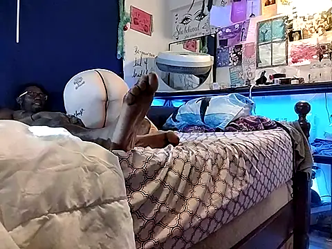 SnowBunny1224 online show from 26, 9, 2025