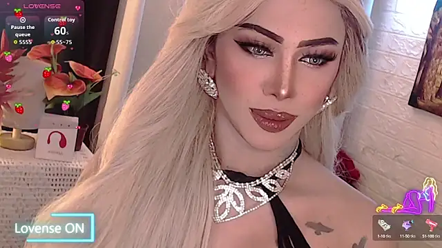 Snapshot of Your_valentina_goddess chatting on 28, 9, 2025 Your valentina goddess online show from 28, 9, 2025