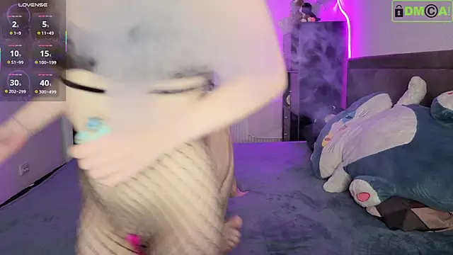 Snapshot of adam_chris chatting on 4, 10, 2025 adam chris online show from 4, 10, 2025