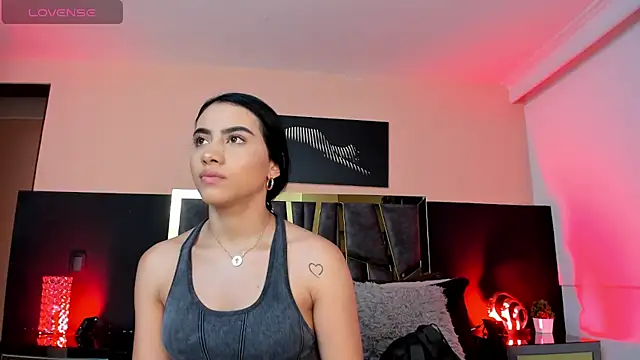 ScarletTorres online show from 5, 10, 2025