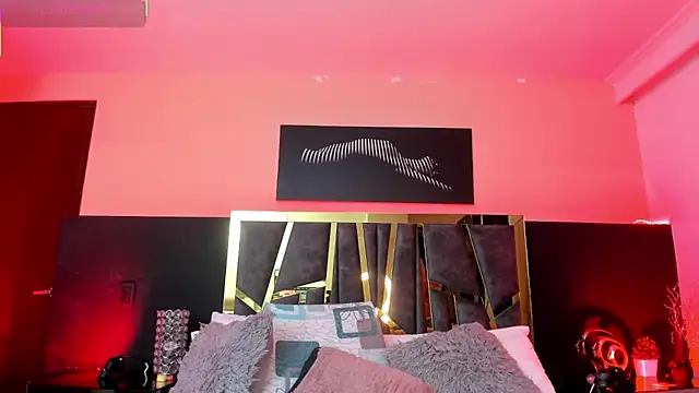 ScarletTorres online show from 10, 11, 2025