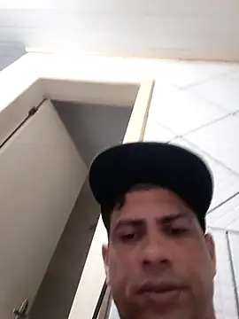 Snapshot of paulinhogostosinho chatting on 1, 2, 2026 paulinhogostosinho online show from 1, 2, 2026