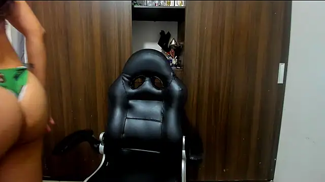 miss bigcockts online show from 30, 11, 2025