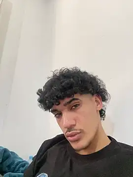 BbbAlilo online show from 10, 4, 2026