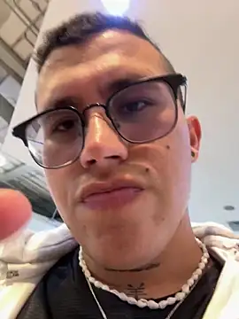 Kurtxxx22 online show from 8, 4, 2026