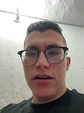 Kurtxxx22 online show from 6, 6, 2026