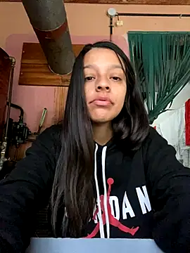 Snapshot of Evermorre chatting on 1, 12, 2025 Evermorre online show from 1, 12, 2025