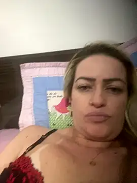 Snapshot of Alerquinasc chatting on 24, 11, 2025 Alerquinasc online show from 24, 11, 2025