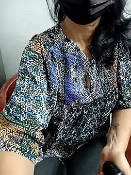 Snapshot of ammala_honey chatting on 25, 9, 2025 ammala honey online show from 25, 9, 2025