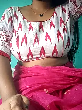 Snapshot of yoursexy_rumi chatting on 8, 11, 2025 yoursexy rumi online show from 8, 11, 2025