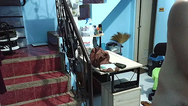 Snapshot of ieat_monsters chatting on 18, 10, 2025 ieat monsters online show from 18, 10, 2025