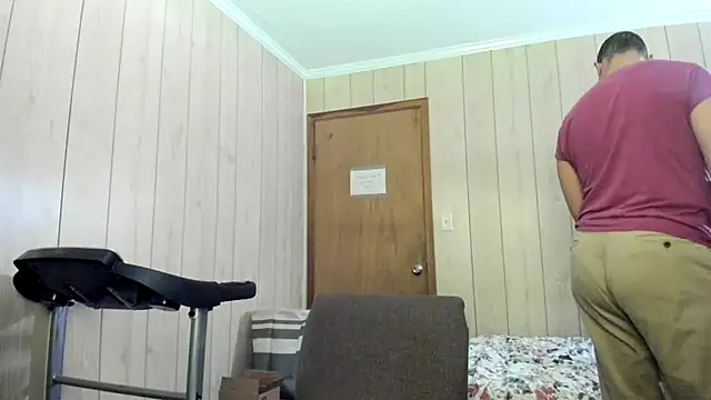 Snapshot of NaturalBeautyQueen chatting on 5, 7, 2026 NaturalBeautyQueen online show from 5, 7, 2026