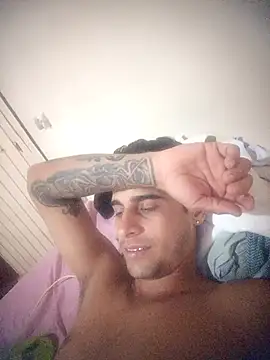 QUIEROFOLLARTEDUR online show from 2, 2, 2026